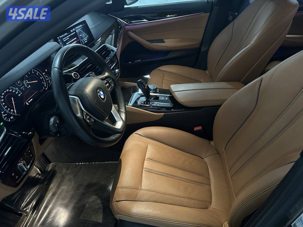 Saling 2018 bmw 530i in very good condition. Well maintained,2