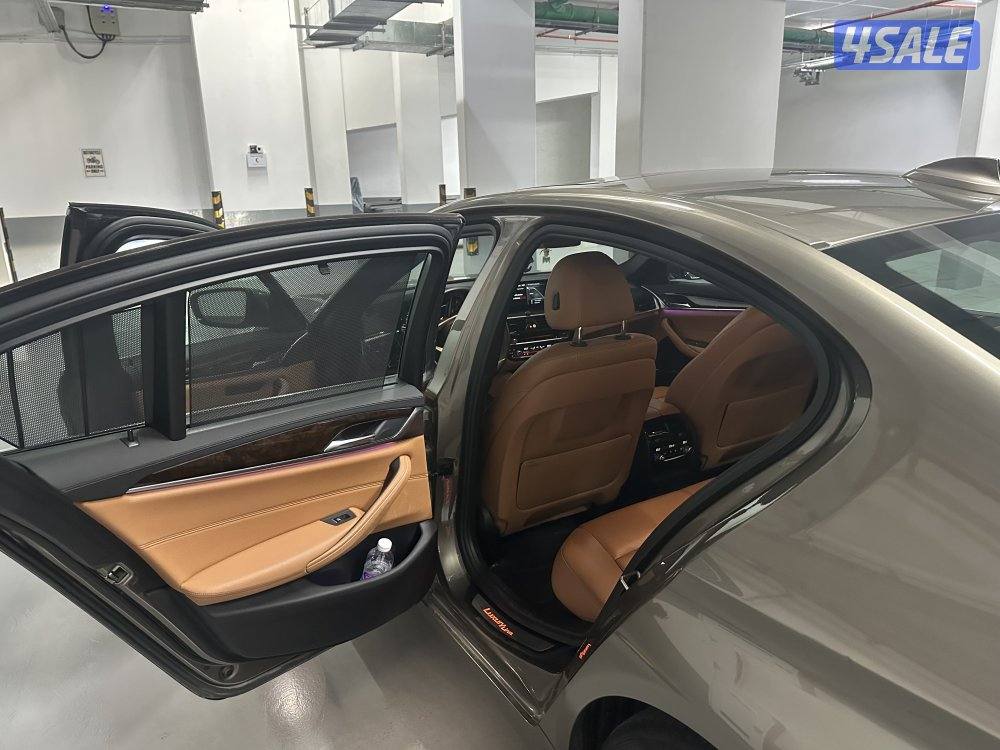 Saling 2018 bmw 530i in very good condition. Well maintained,10