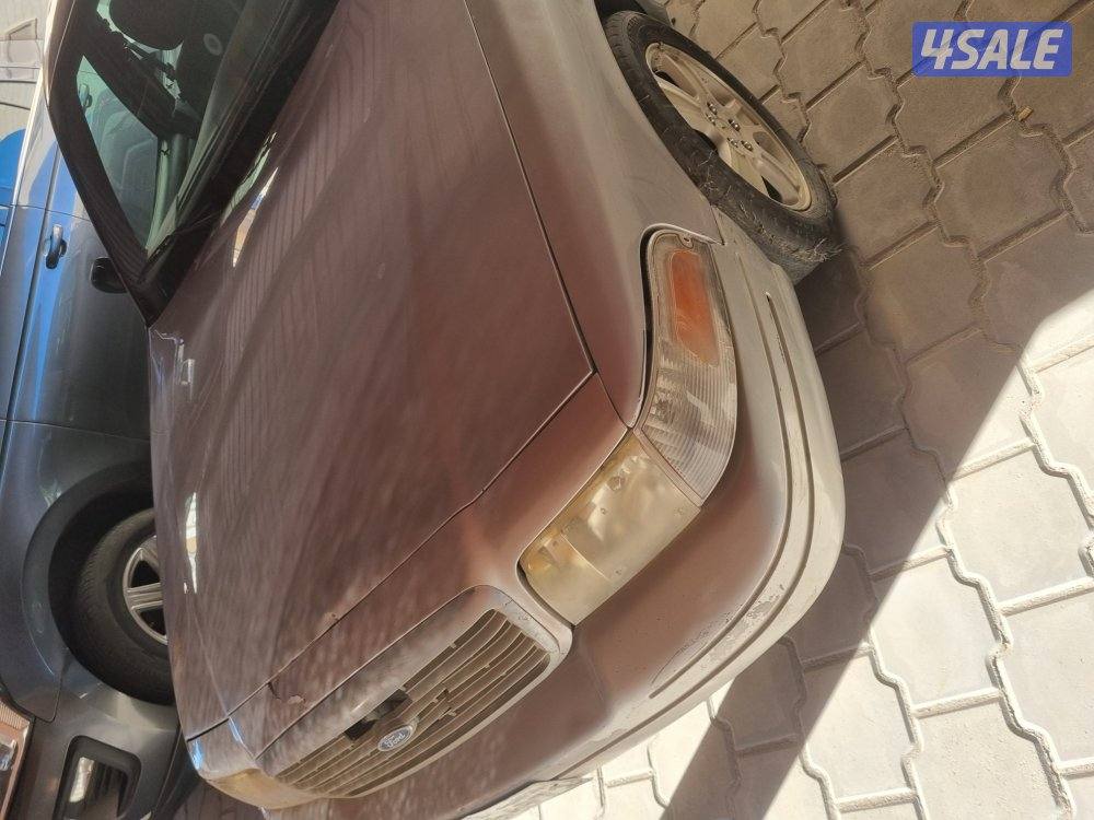 فورد فيكتوريا دورية2