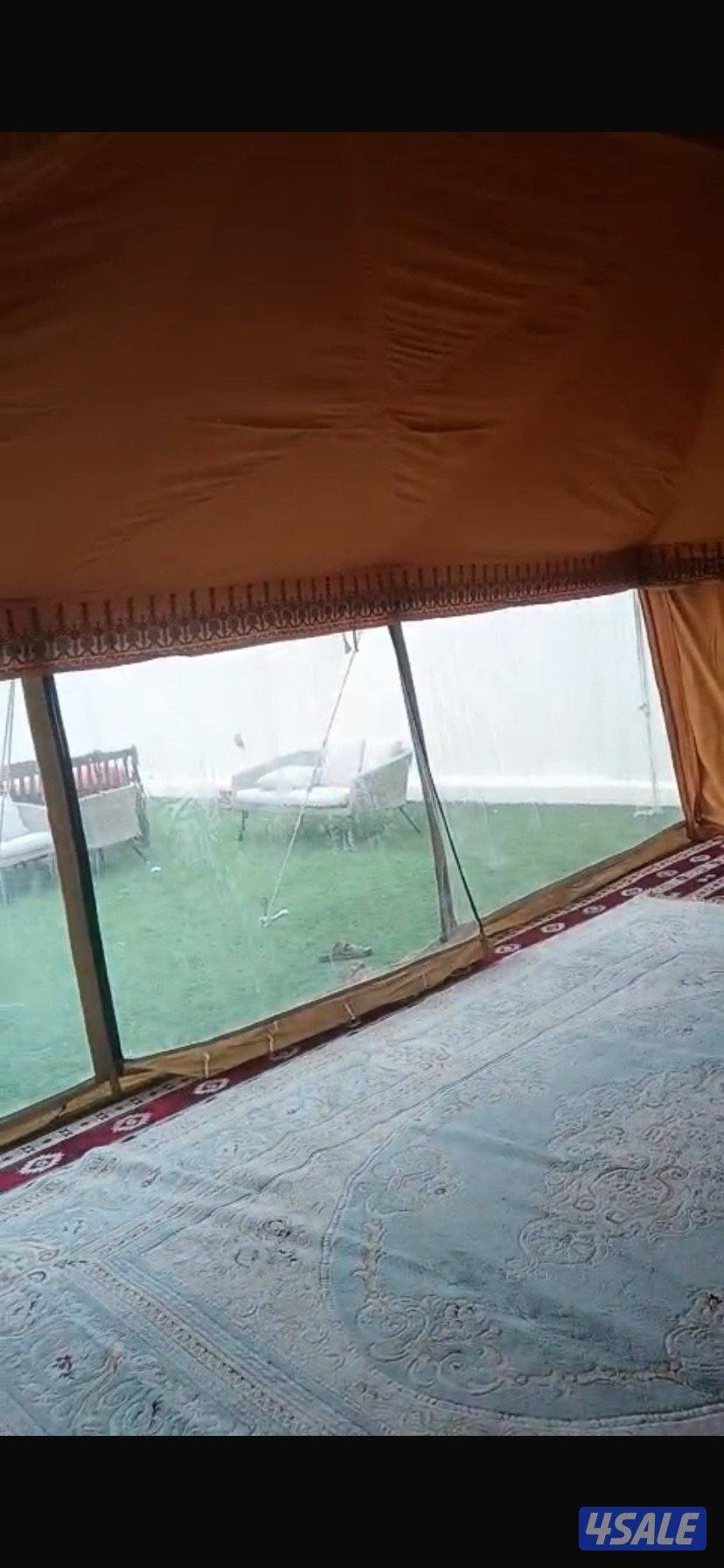 للبيع خيمه ٤/٦ استعمال موسم مع السجاد شرط بحاله نظيفه خيمه مشمعه3