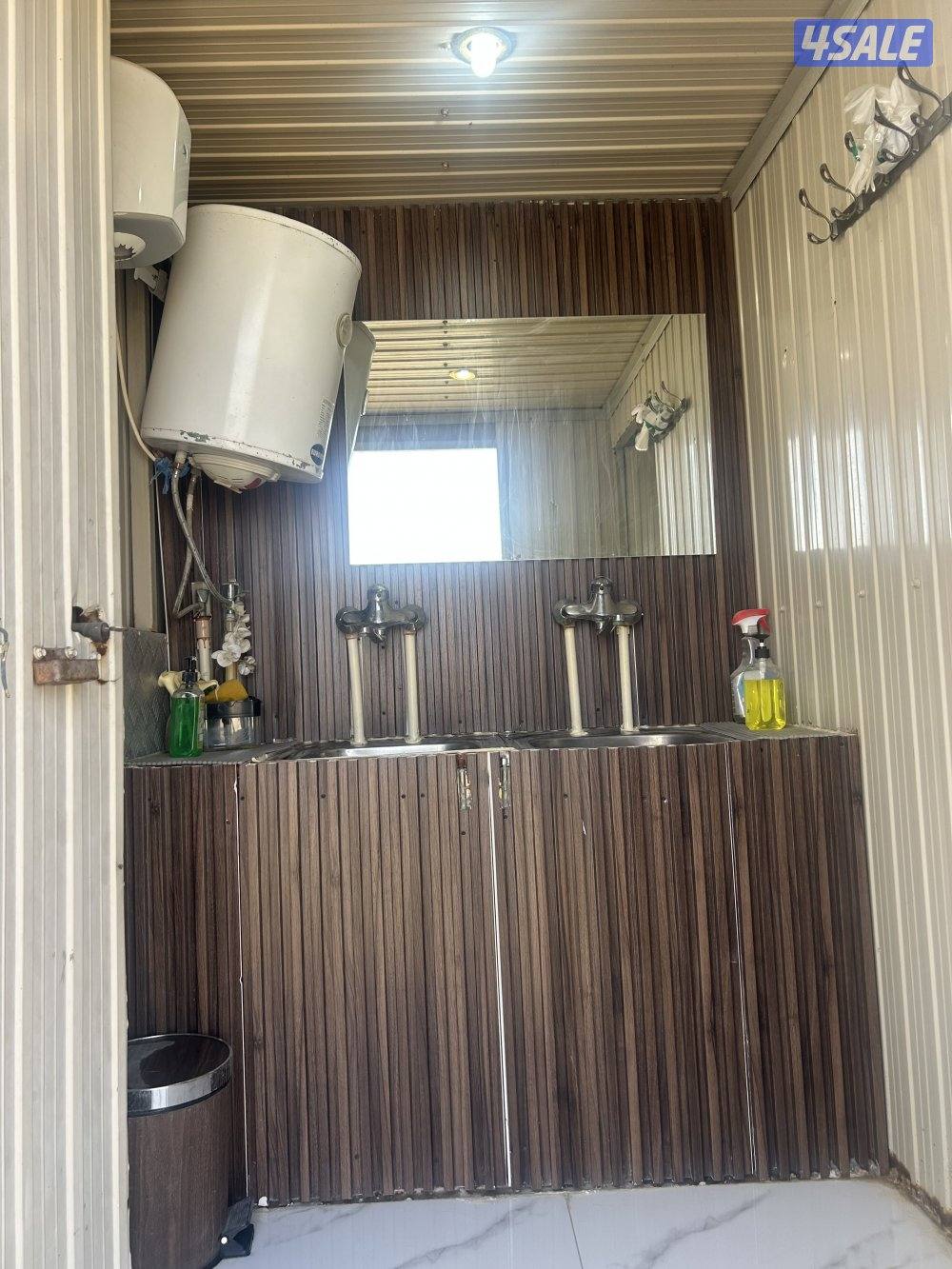 ثلاث شاليهات صغار دورة مياه مع غرفتين5