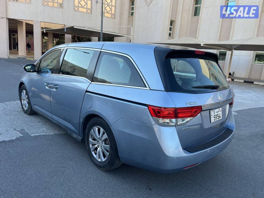 هوندا اوديسي فتحة جلد 2014عداد187 سيرفس منتظم  يحالة الوكالة4