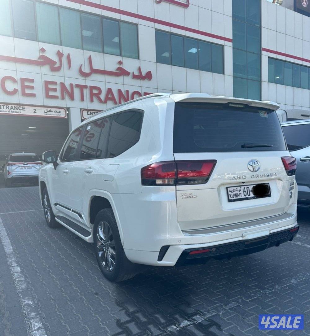 لاندكروزر  GXR  2023 تون تيربو الايرو اس2