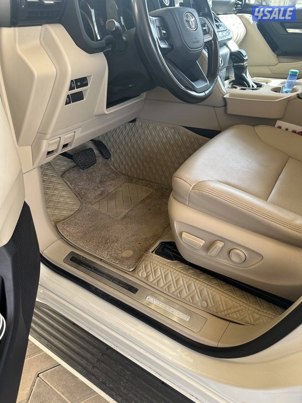 لاندكروزر  GXR  2023 تون تيربو الايرو اس4