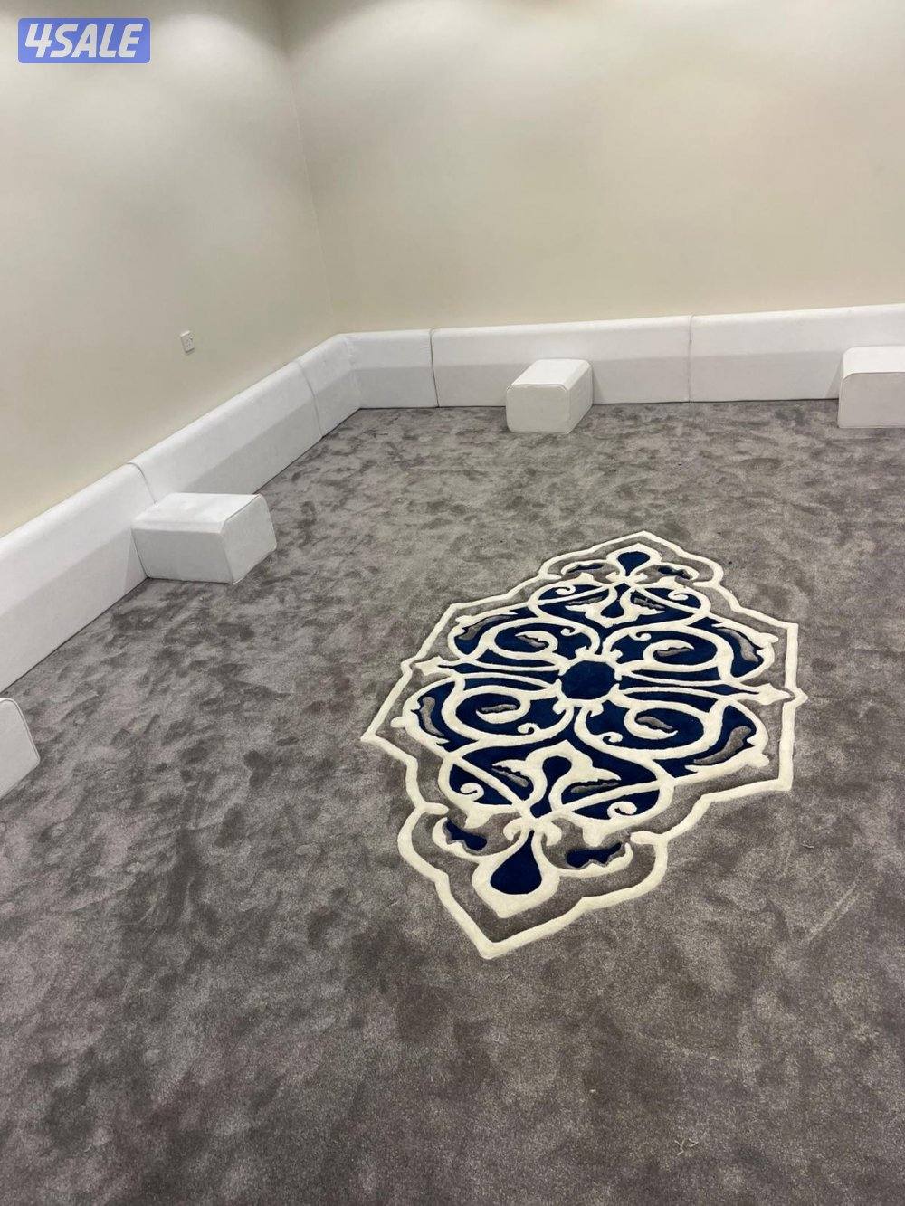 صمم  وحنا نفذ تفصيل مساند سجاد حتتصل نصل.دقة في الموعد سرعة في التركيب10