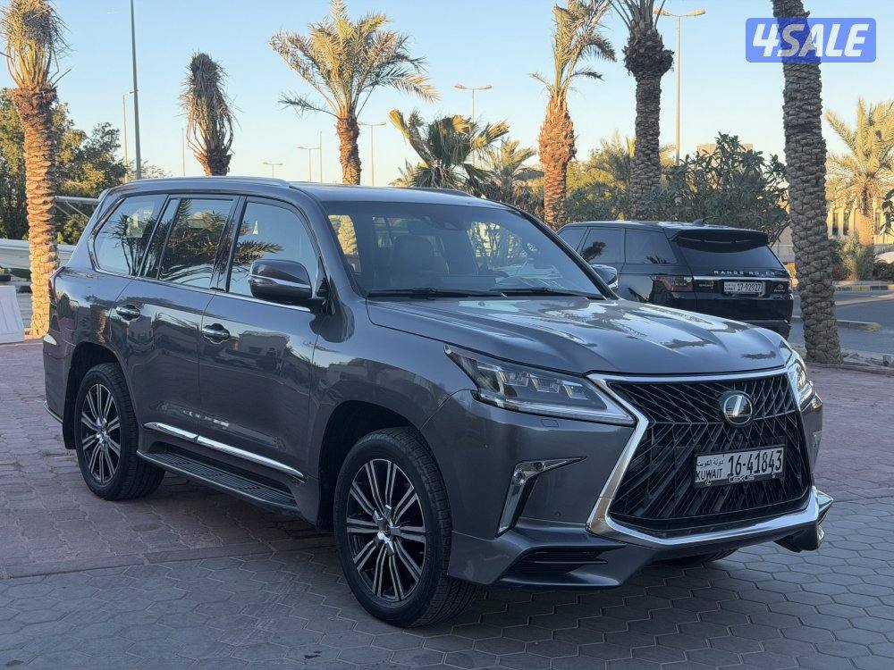 لكزس سبورت الدرجه الاولى الساير1