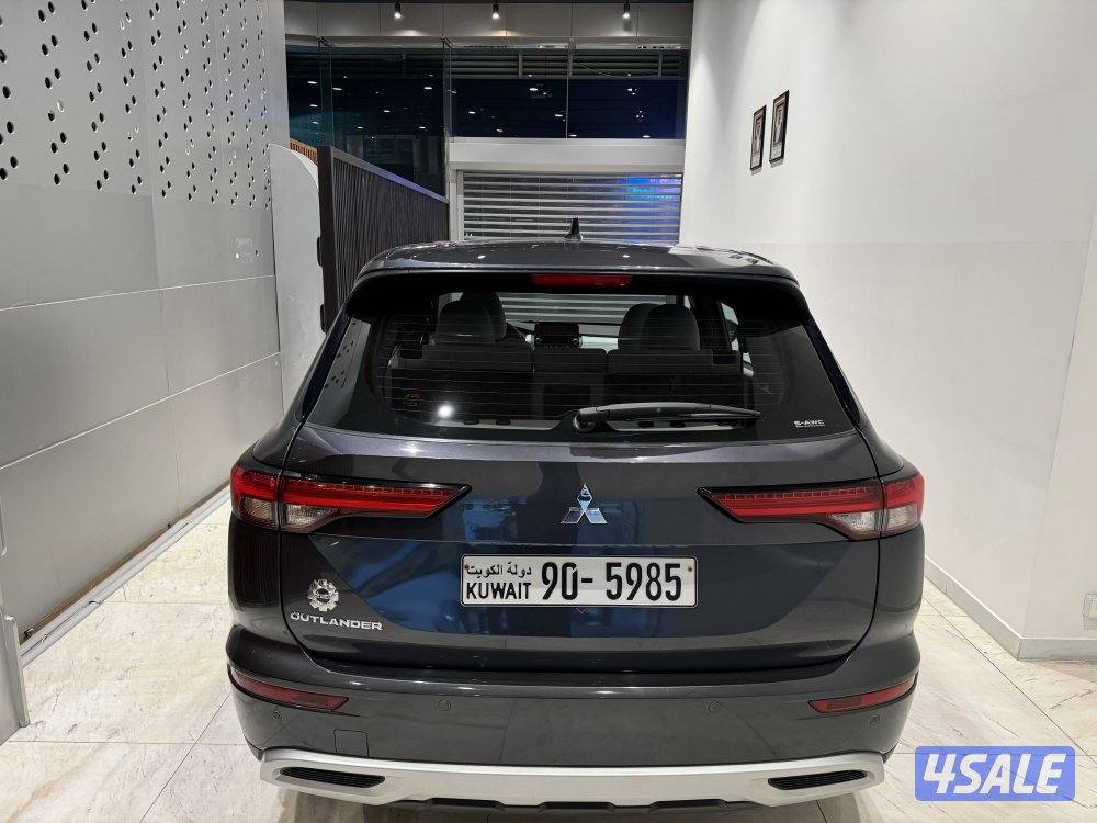 Mitsubishi Outlander2