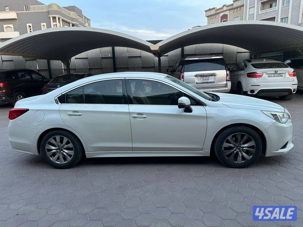Subaru Legacy – AWD12