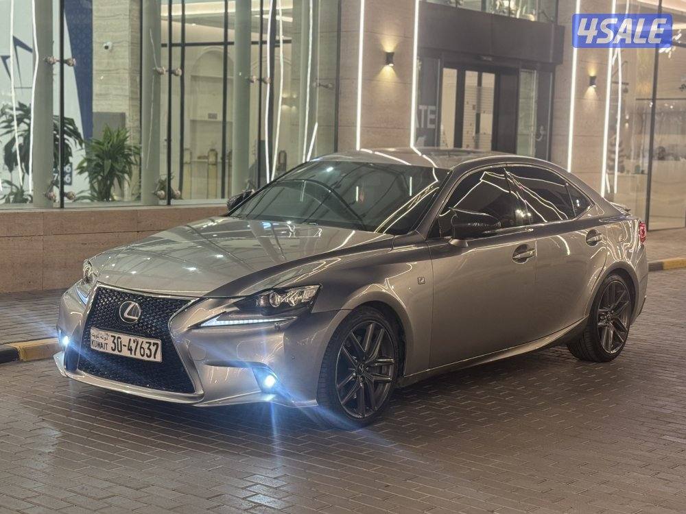 للبيع لكزس IS350 F.Sport 20150