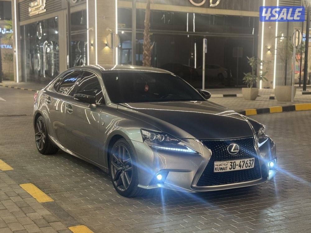 للبيع لكزس IS350 F.Sport 20152