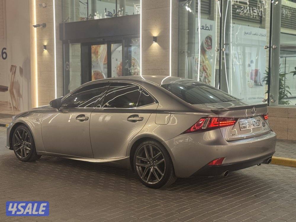 للبيع لكزس IS350 F.Sport 20154