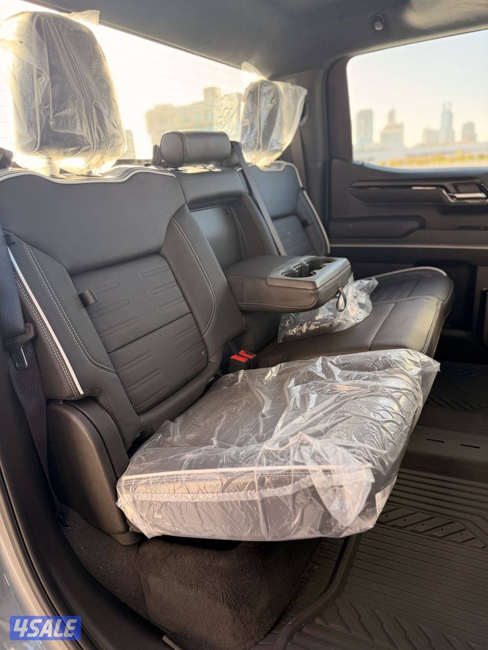 للبيع سيرا اصفار  AT4X قمارتين12