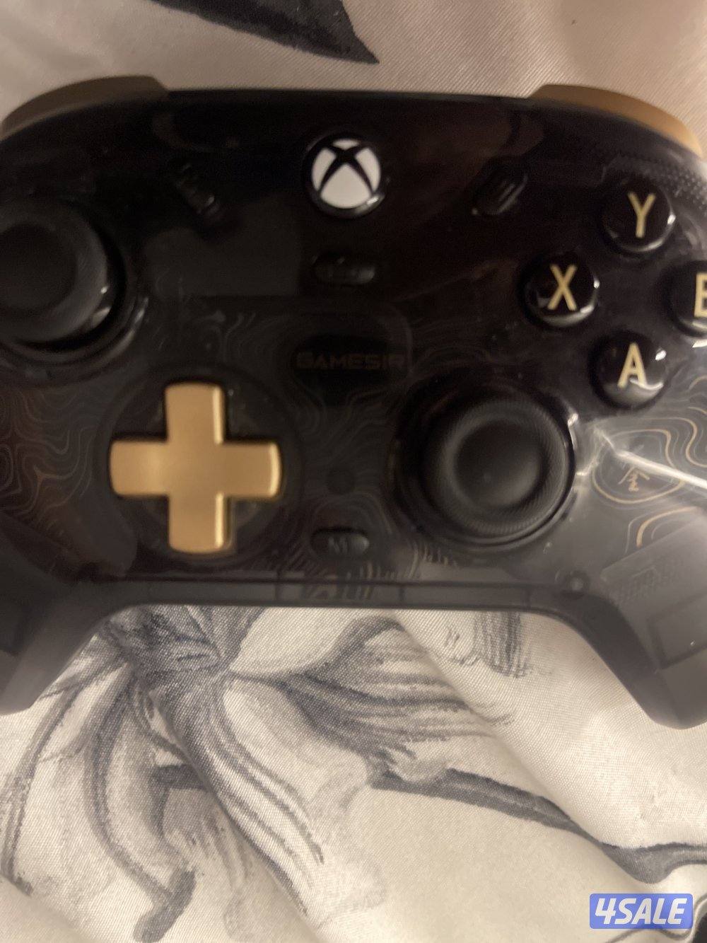 ‏يده Xbox نظيف بس أبي أبيعها4