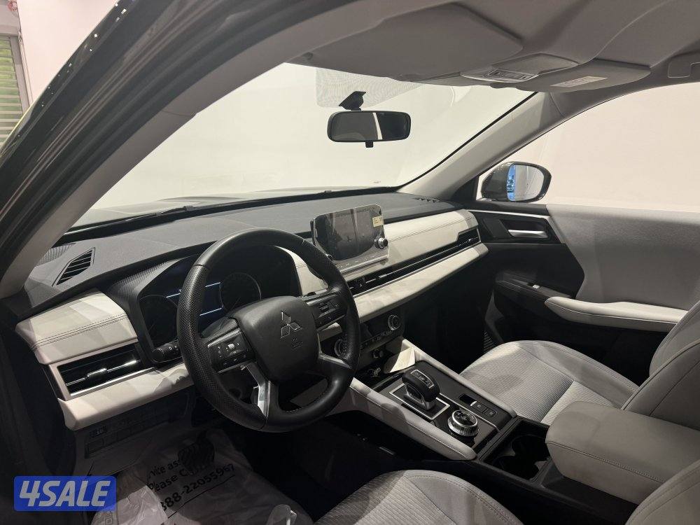 Mitsubishi Outlander5