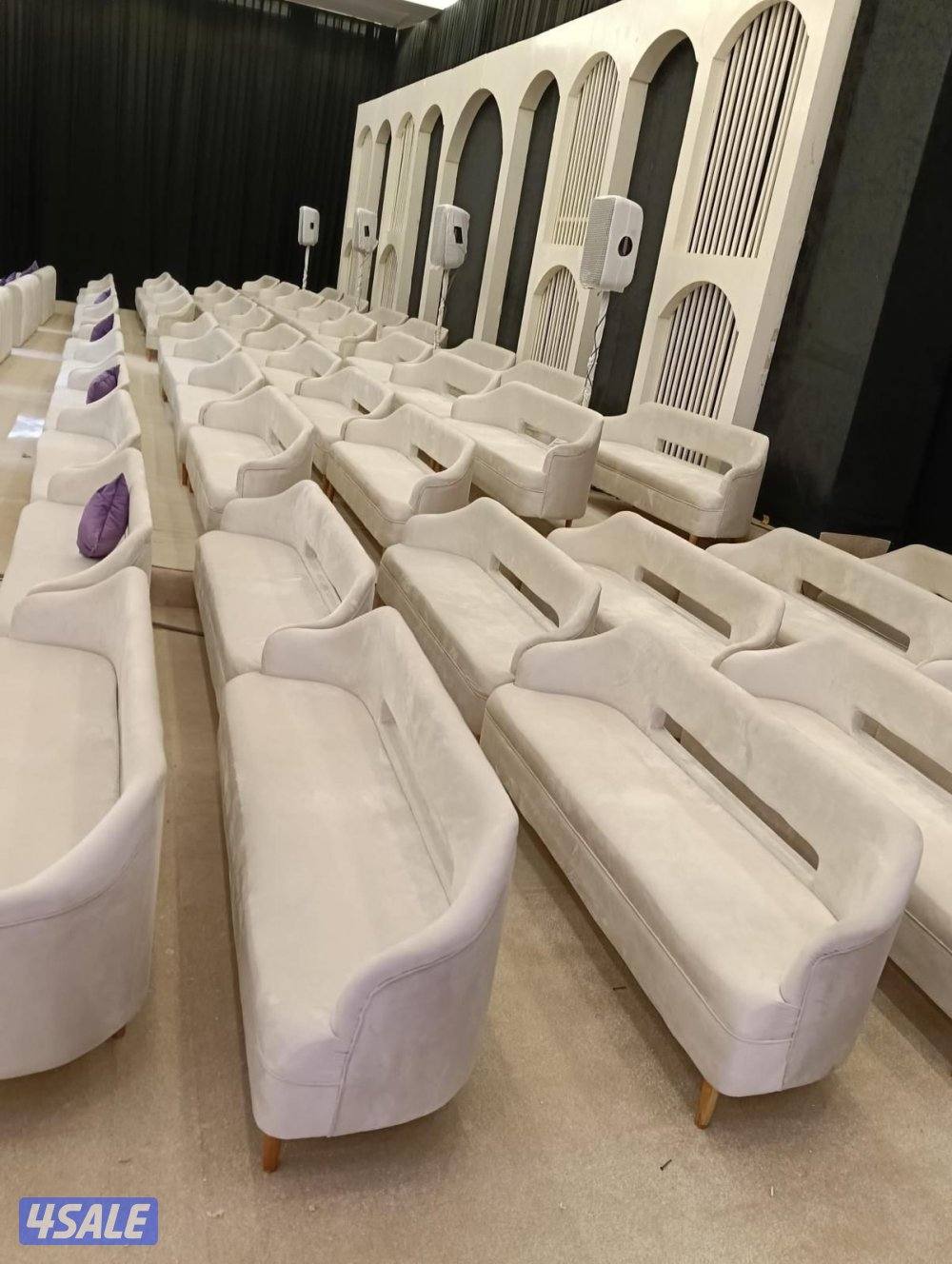 كراسي وطاولات وكوش4