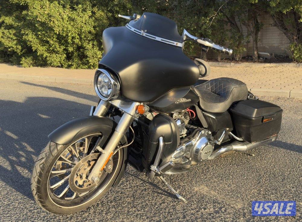 للبيع هارلي ديفيدسون ستريت قلايد1