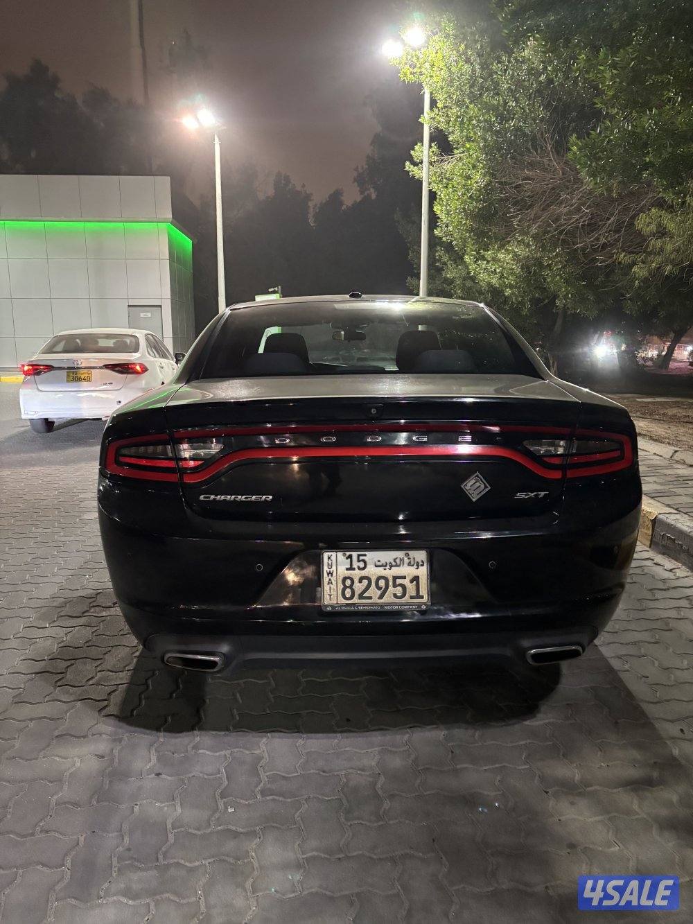 دودج تشارجر 20183