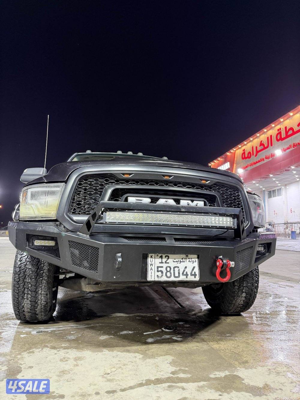 دودج رام كلاسك4