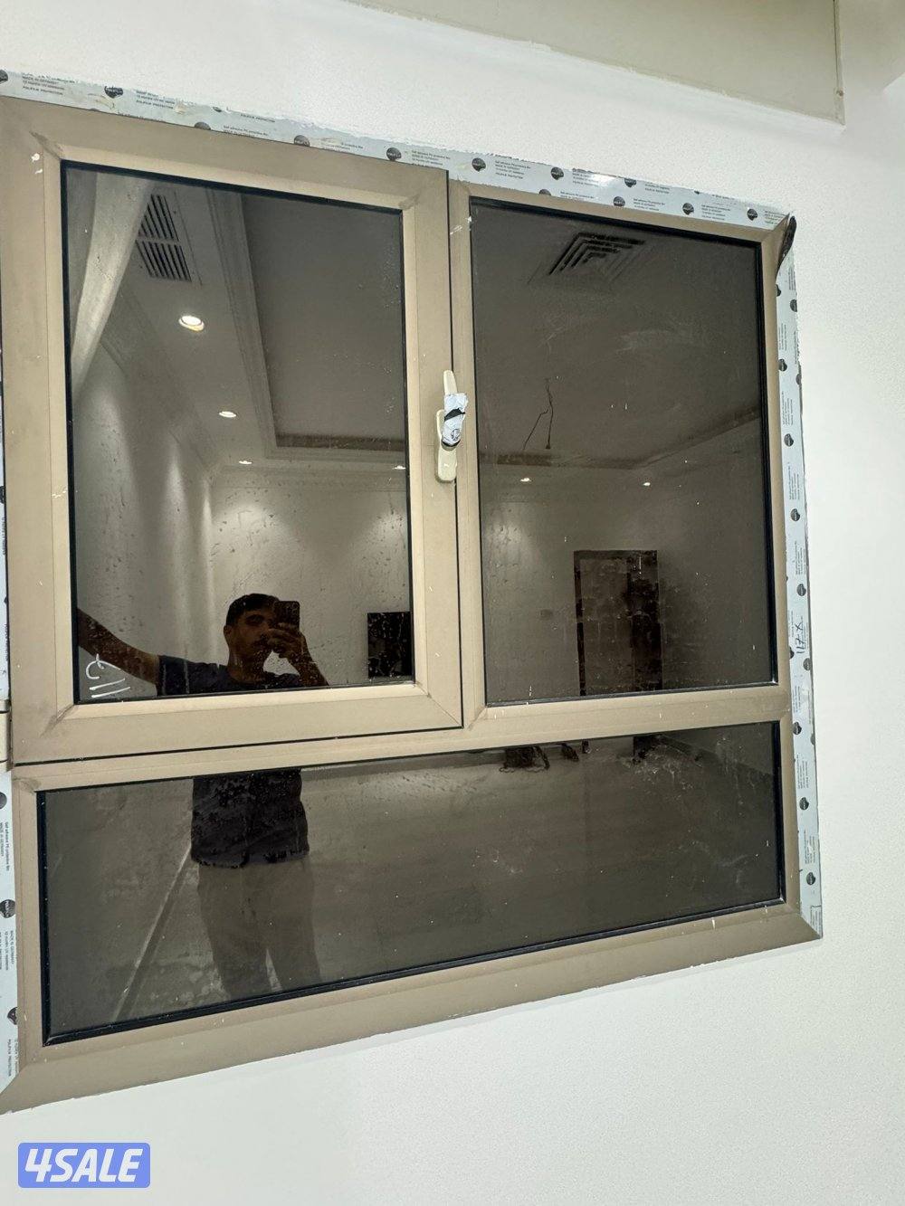 المینوم شتر باب شباك5