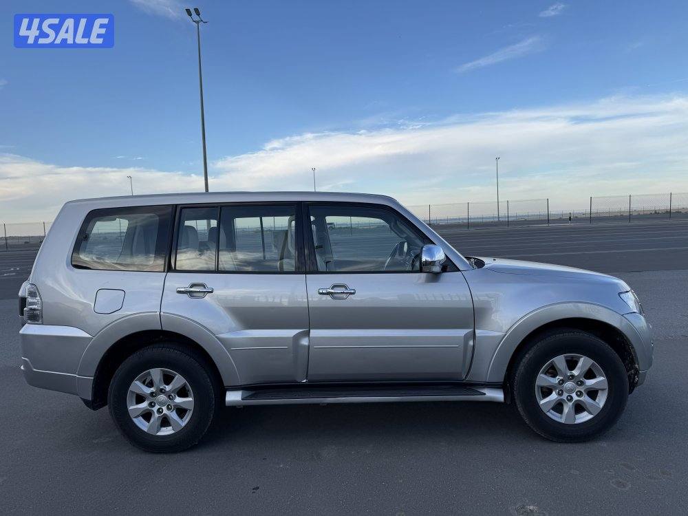 بيعة سريعة باجيرو موديل 2022 الملا ماشي 55 ألف كيلو سيرفس وكالة4