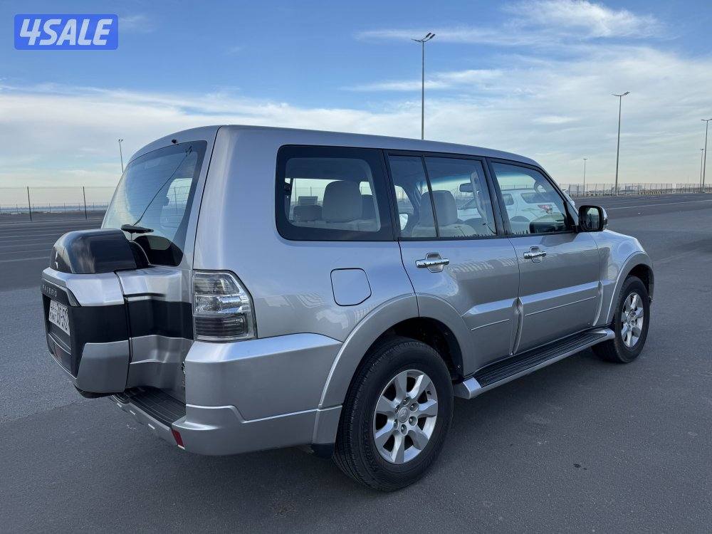 بيعة سريعة باجيرو موديل 2022 الملا ماشي 55 ألف كيلو سيرفس وكالة8