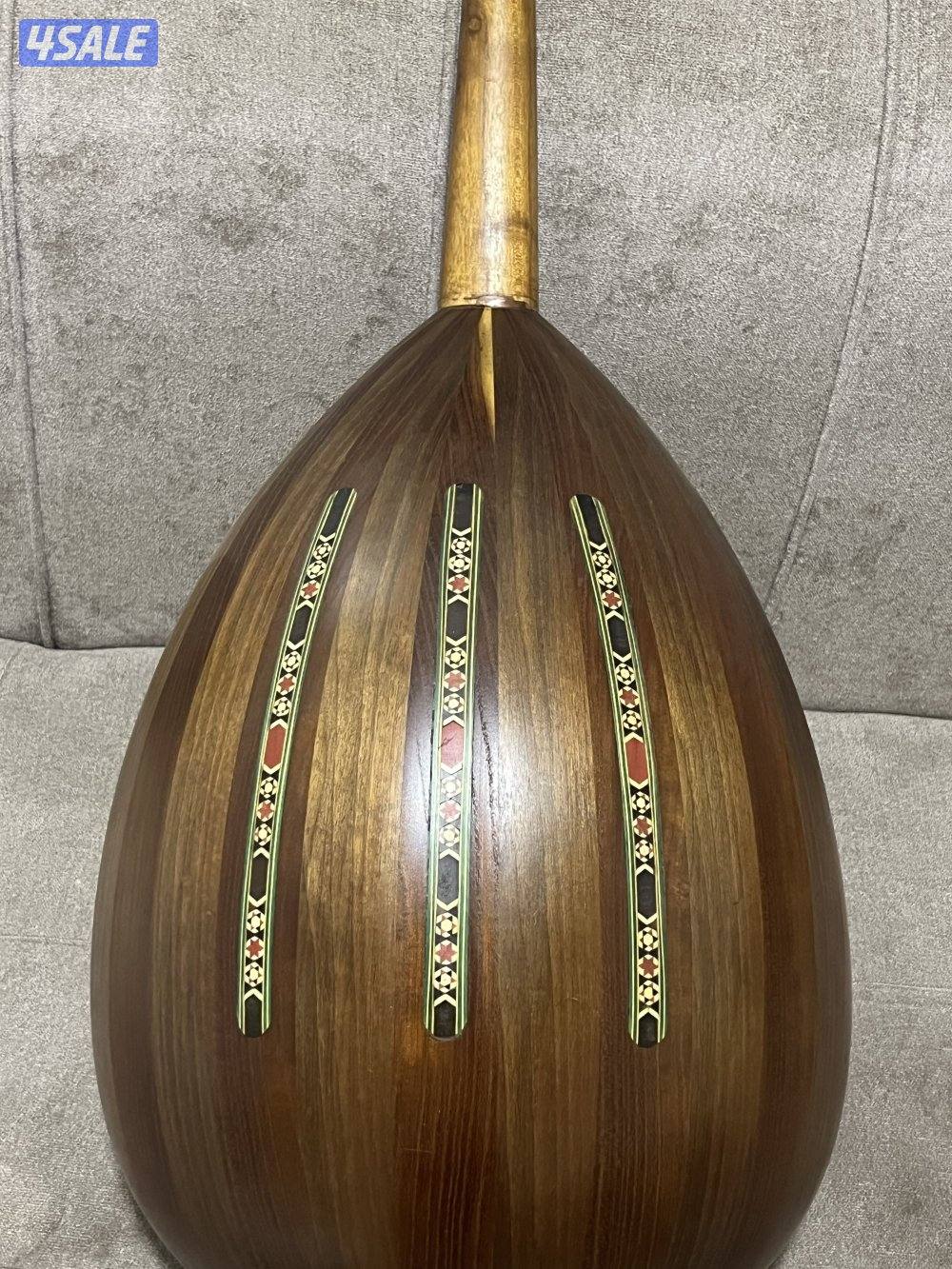 للبيع علي خليفه  صوت باور صدى دوسه لمس اوتار كرشنر جديده صناعه ٩٣0