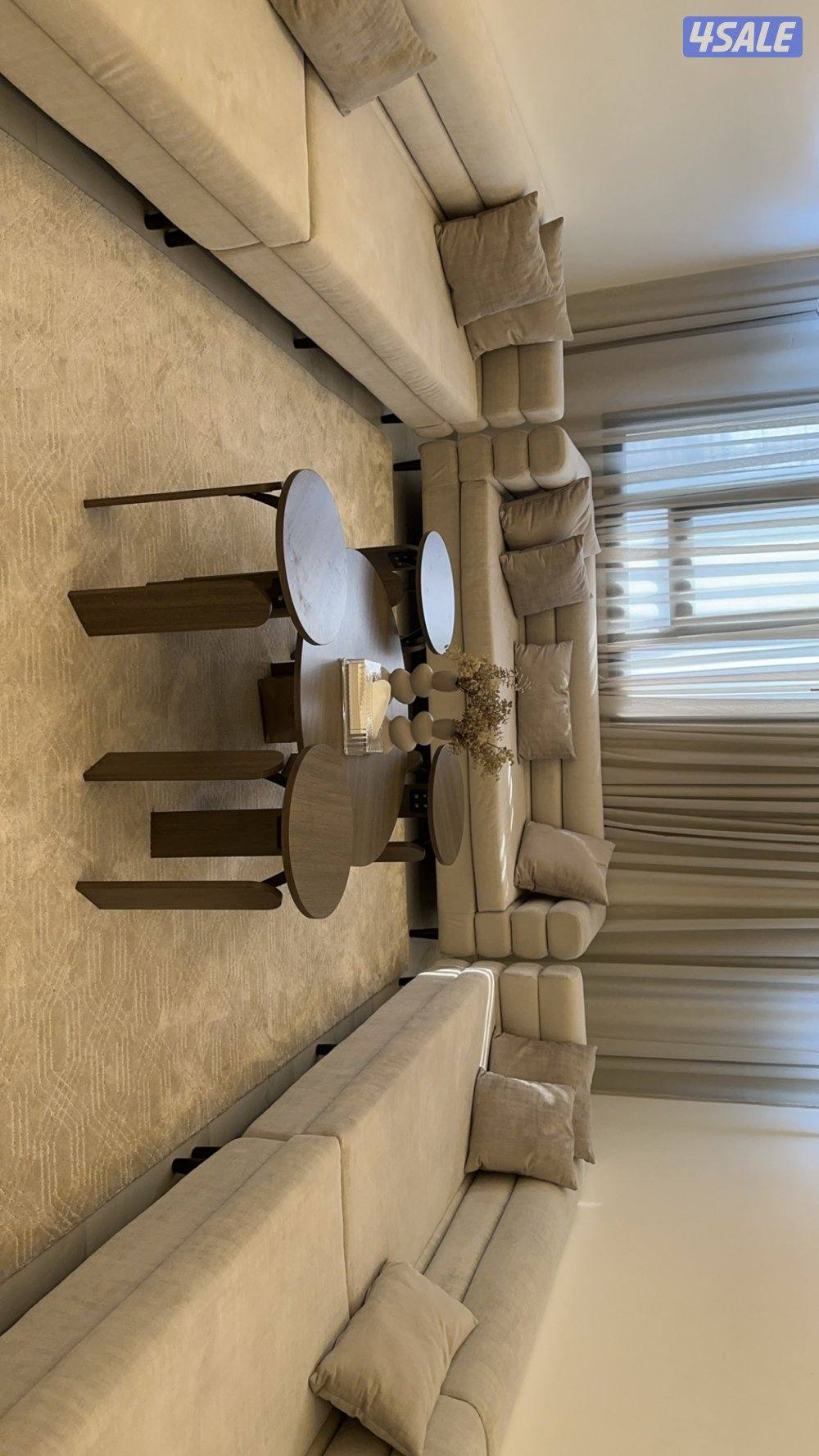 للبيع صاله0