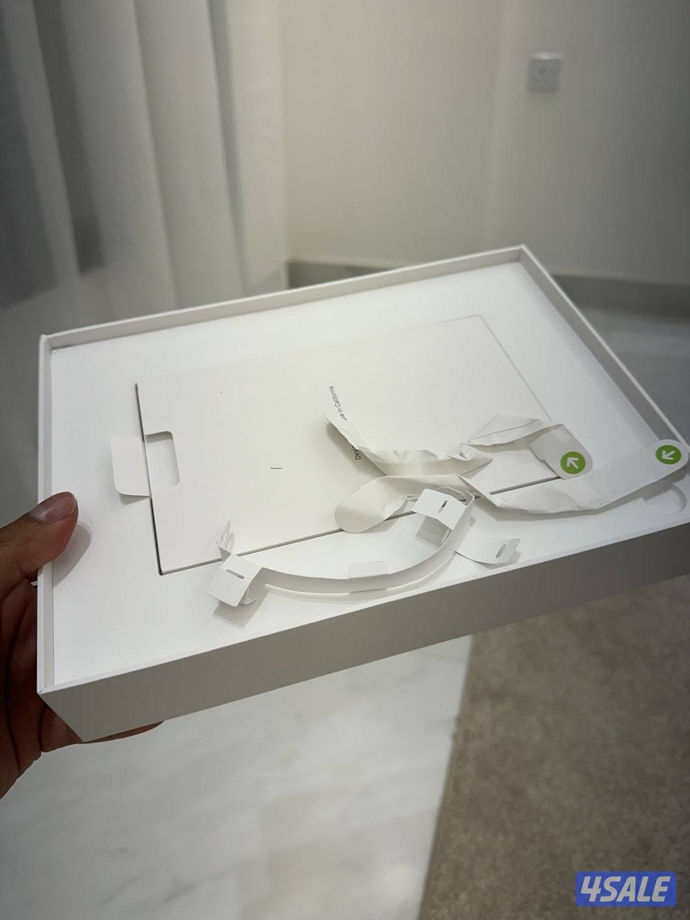 آيباد 10 ازرق مع العلبه غير مفتوح3