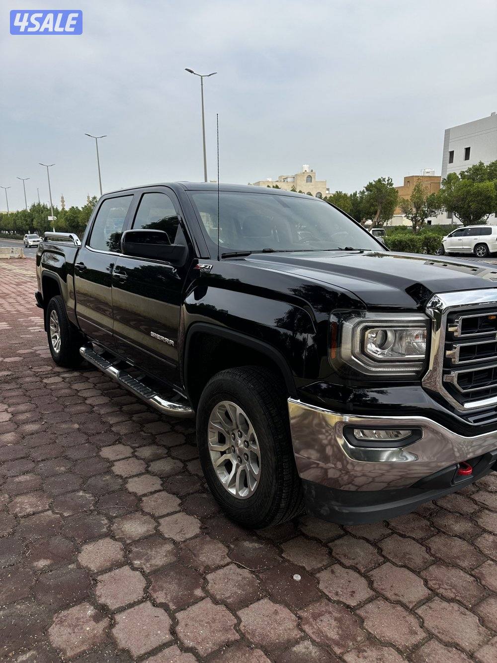للبيع وانيت ٤ ابواب 2018 z710