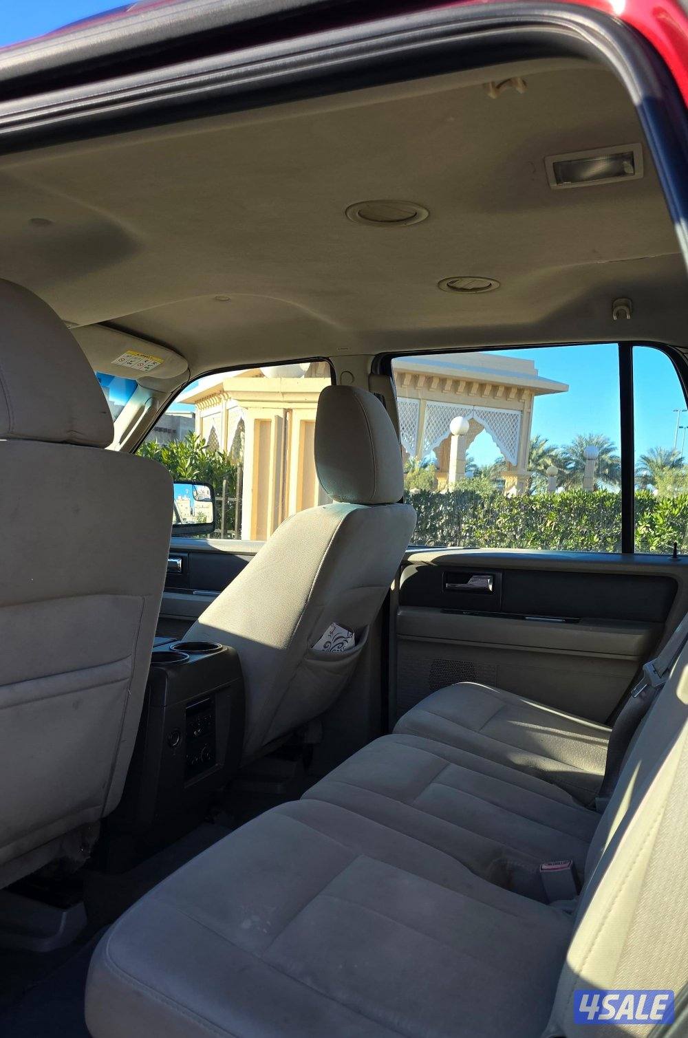 للبيع فورد اكسبديشن 2013 صبغ الوكاله4