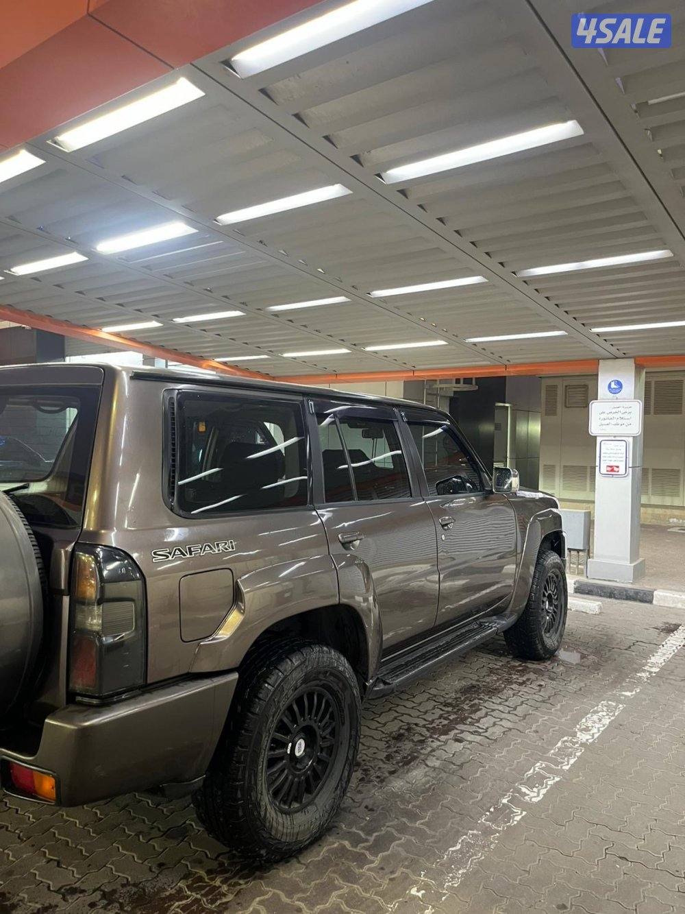 للبيع سفاري مديل 20051