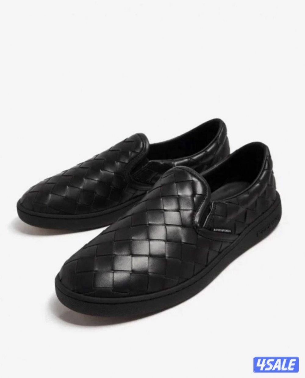 جوتي من بوتيقا الافنيوز سعره ب320 فاتورته معاه جديد بالكرتون ما انلبس1