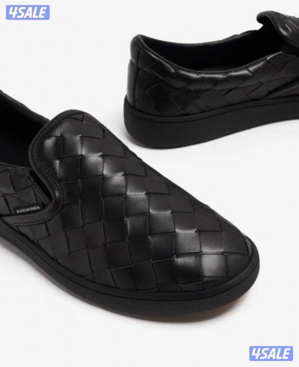 جوتي من بوتيقا الافنيوز سعره ب320 فاتورته معاه جديد بالكرتون ما انلبس3