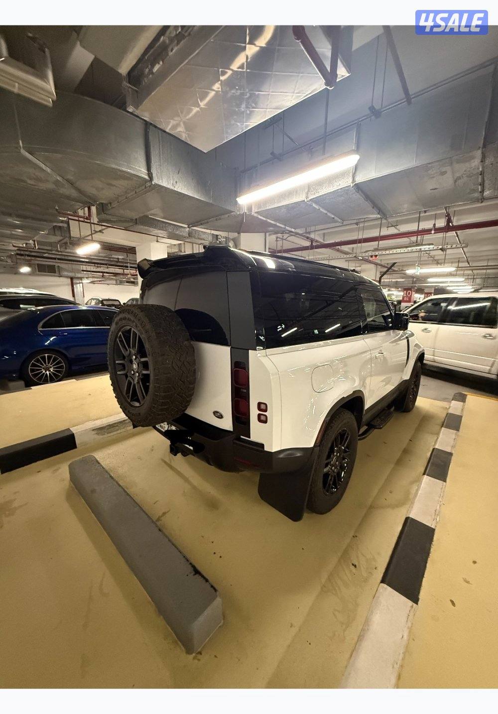 للبيع ديفندر 902