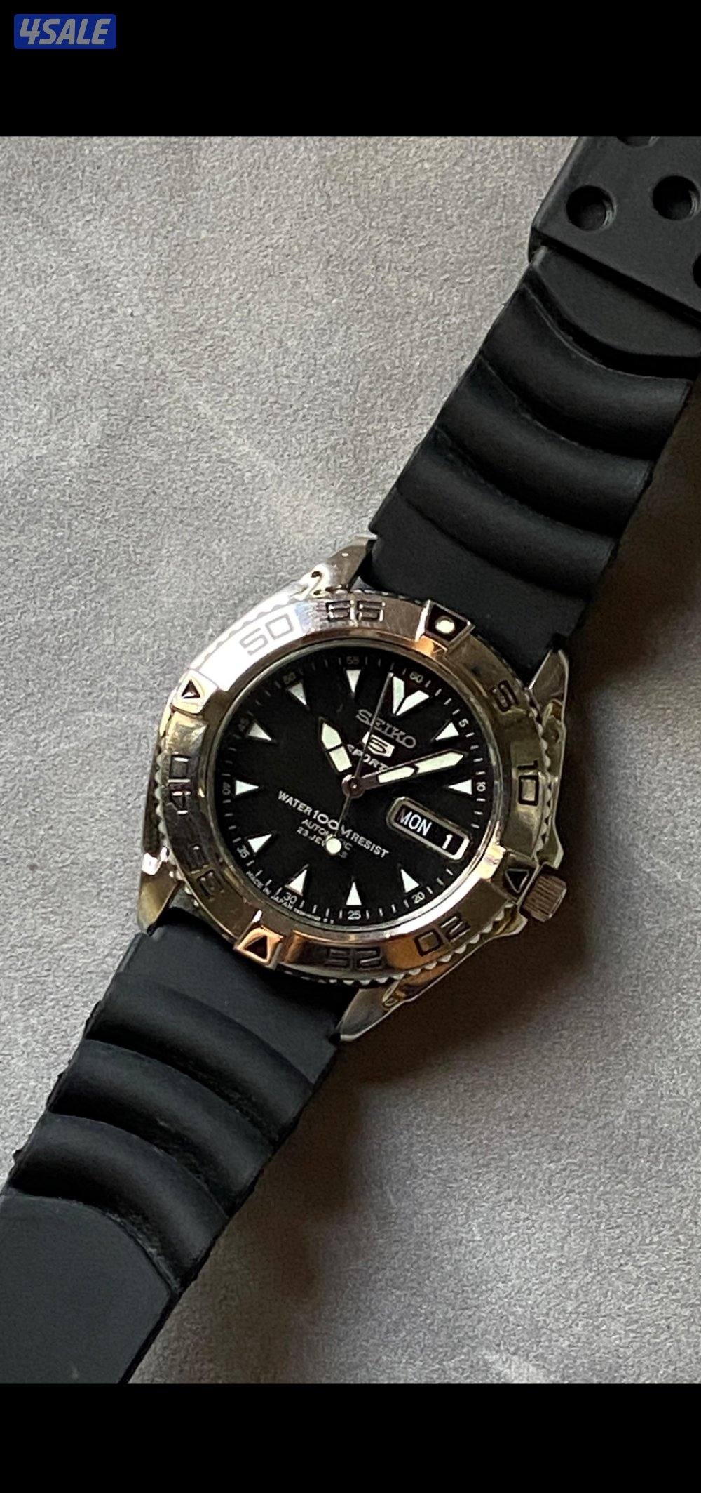 seiko5 sports automatic4