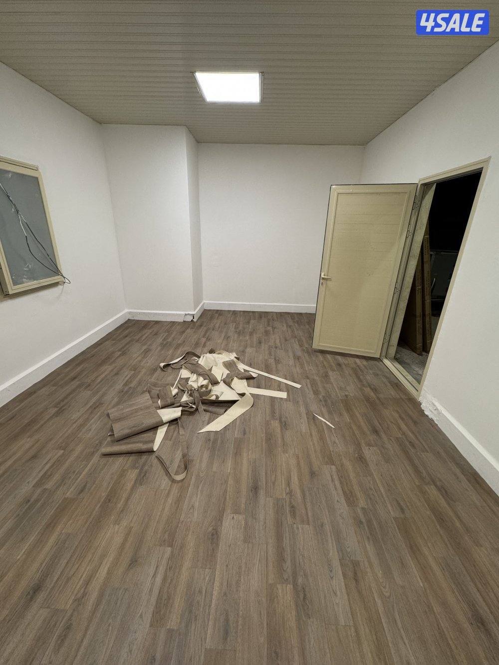 يوجد موكيت خفيف يوجد باركية بلاستك بلجيكي11