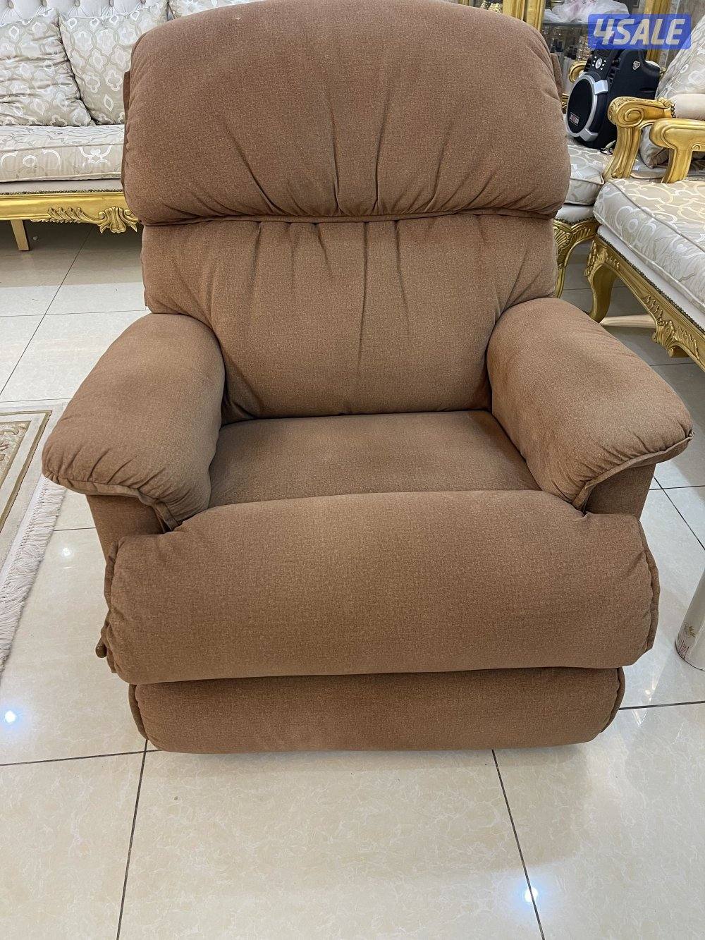 ليزي بوي الاصلي هزاز ويفرد استرخاء الاصلي بحاله جدا ممتازه قوي ومريح0