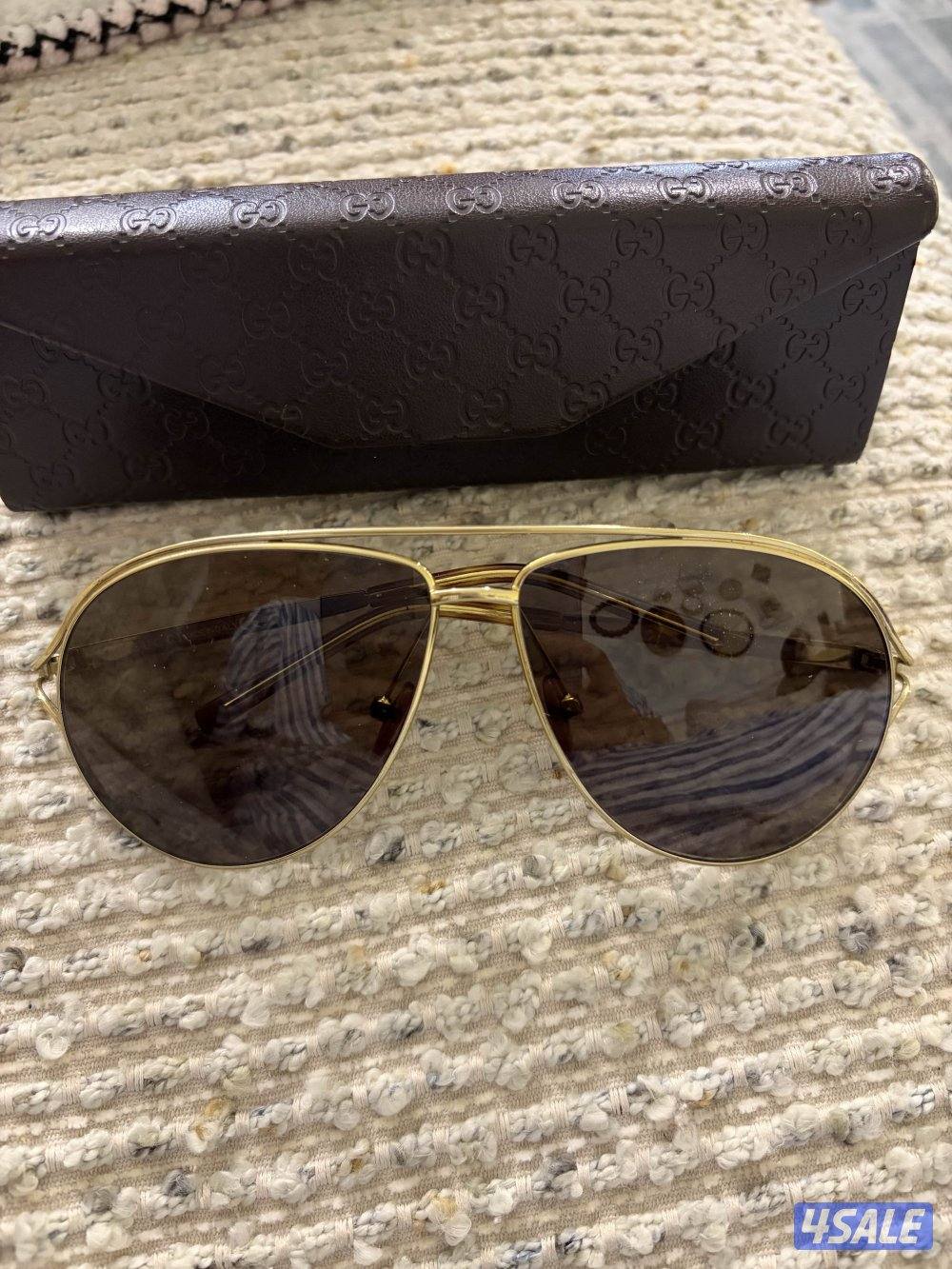 للبيع نظاره غوتشي اصليه مستعمله0