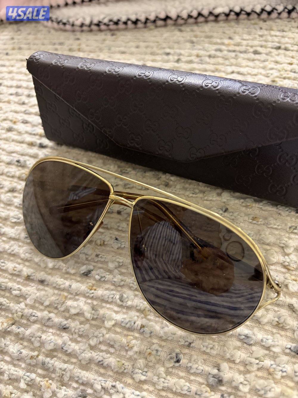 للبيع نظاره غوتشي اصليه مستعمله1