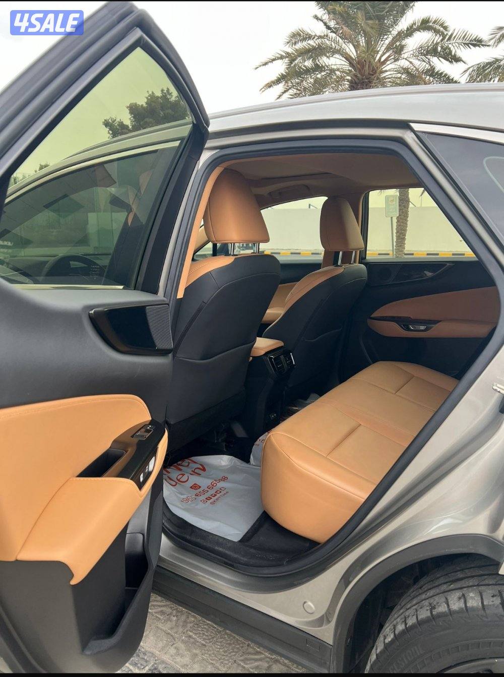 للبيع لكزس nx350 موديل 2023 بريميير0