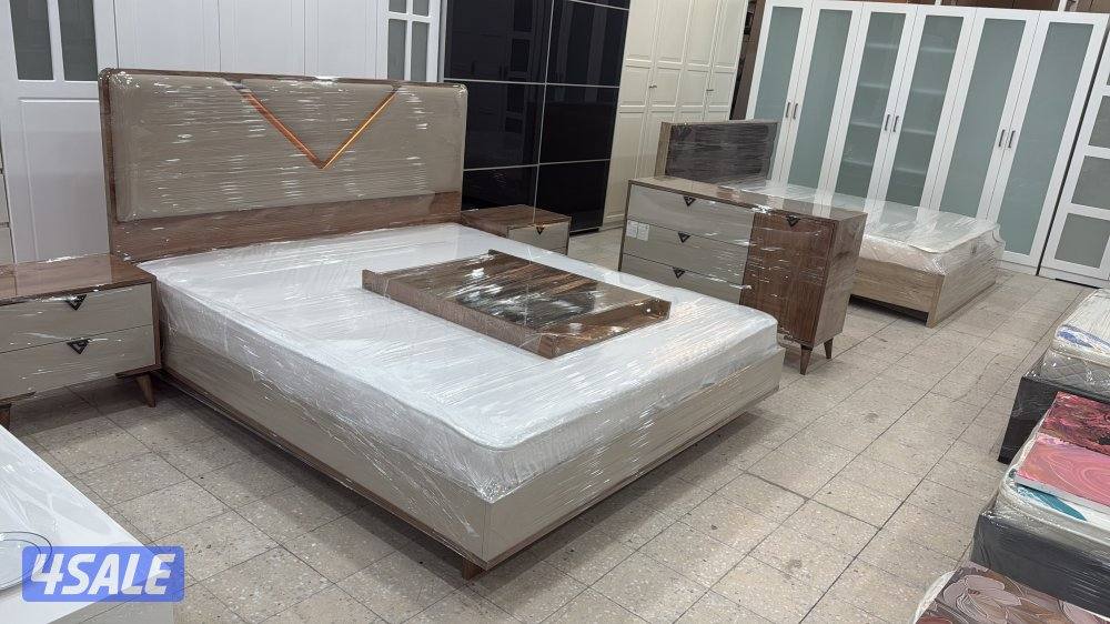 نبيع غرف نوم وسراير شبه جديده0