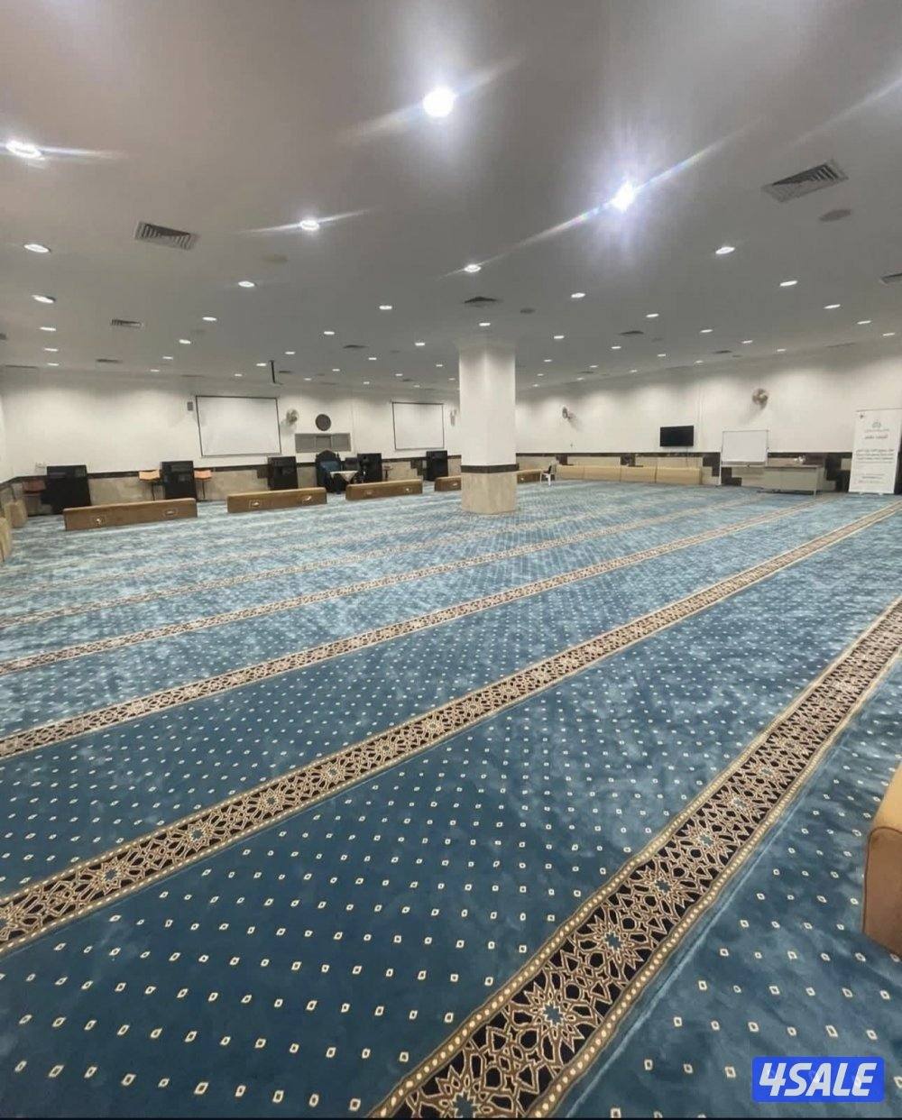 يوجد لدينا جميع انواع السجاد بسعار مميزه5