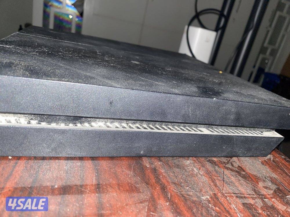 سوني فور جديده فقط استعمال ٣ شهور نضيفه جدا1