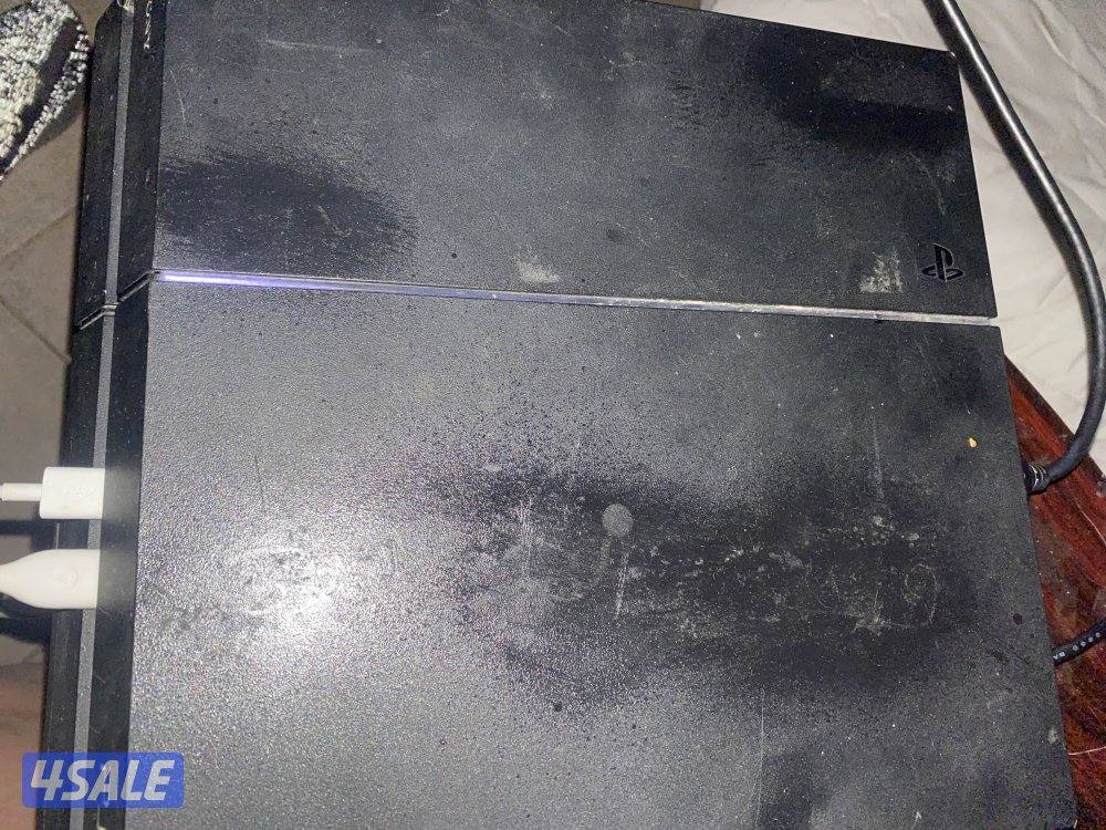 سوني فور جديده فقط استعمال ٣ شهور نضيفه جدا5