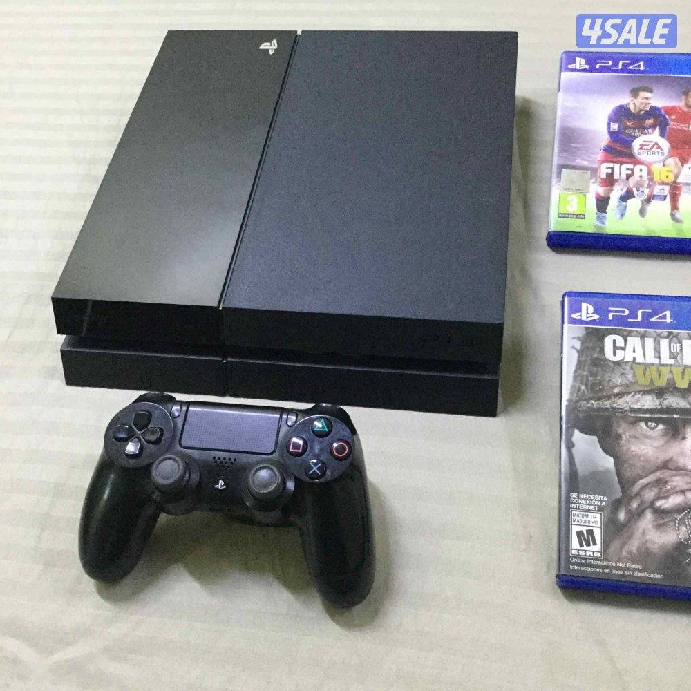 Playstation 4 in excellent condition. No defects, no repairs, not open1