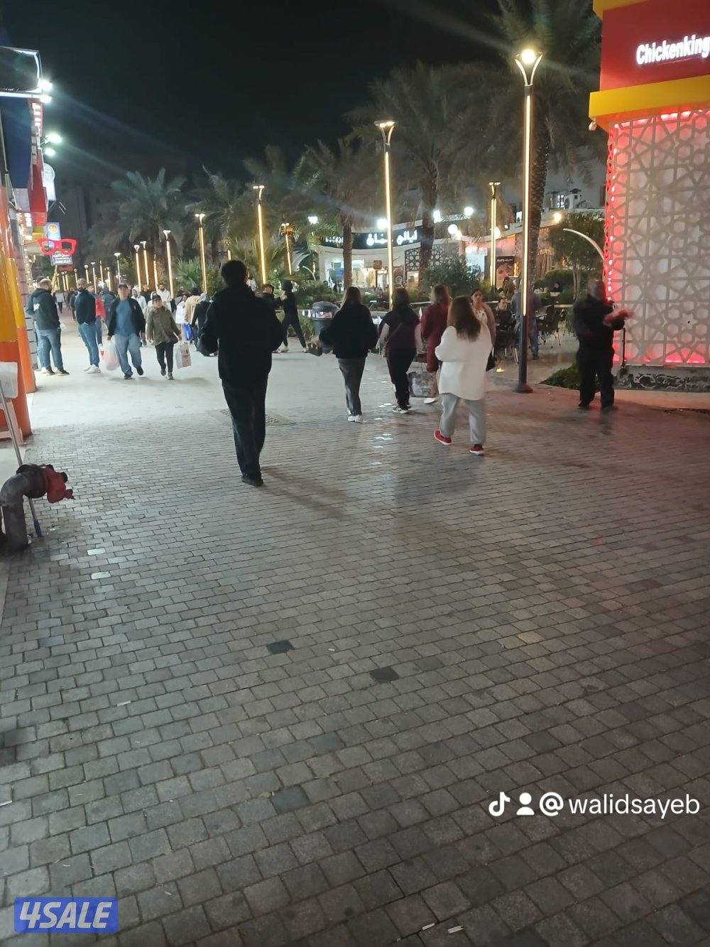 مطلوب  معلم شاوي  وبسيط  وكاشير0