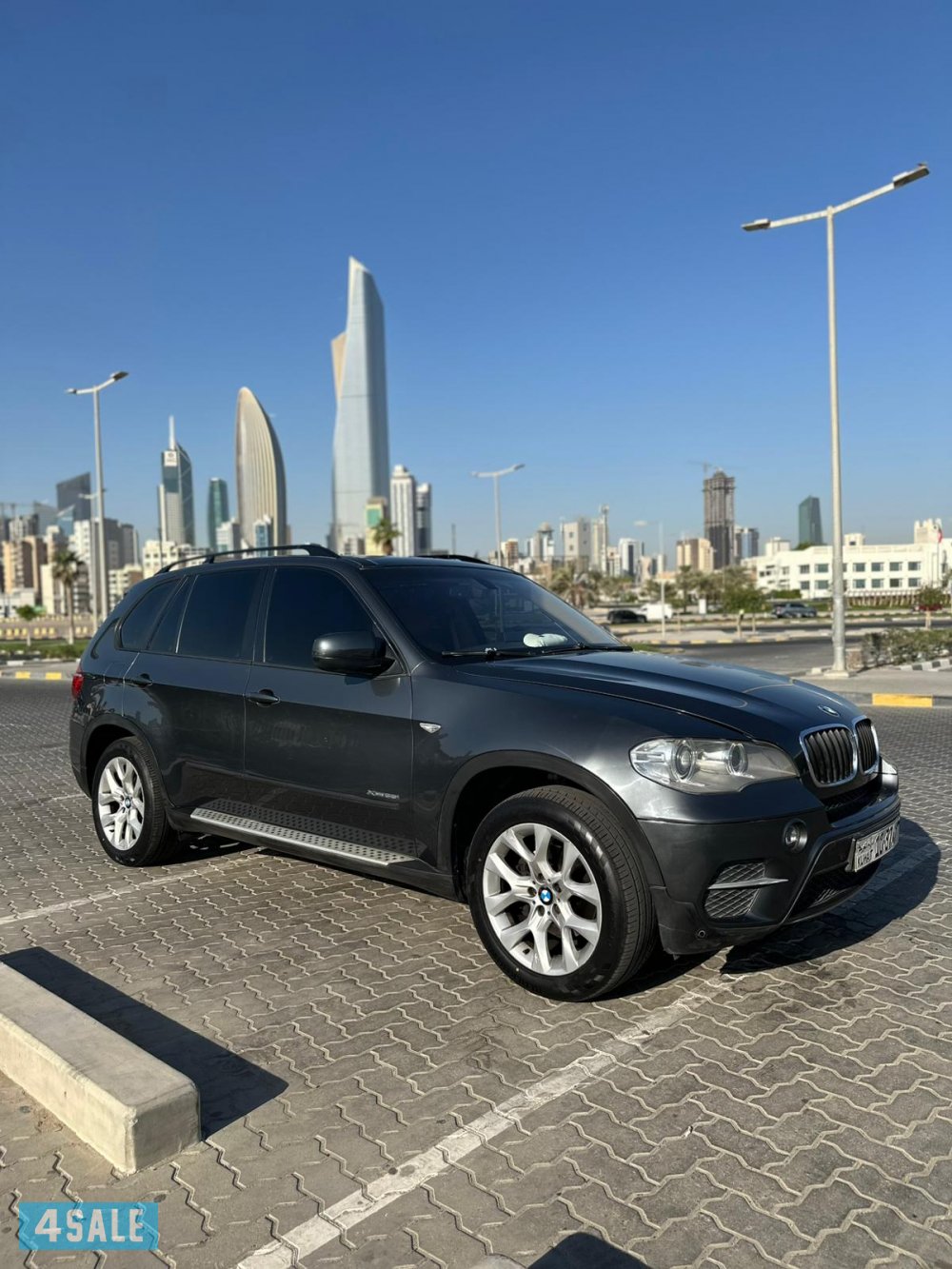 للبيع BMW موديل 2011 X59
