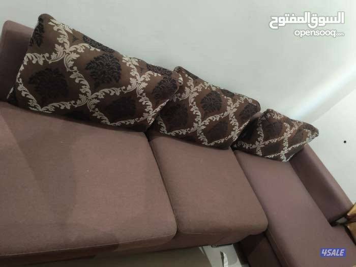 Used sofa0