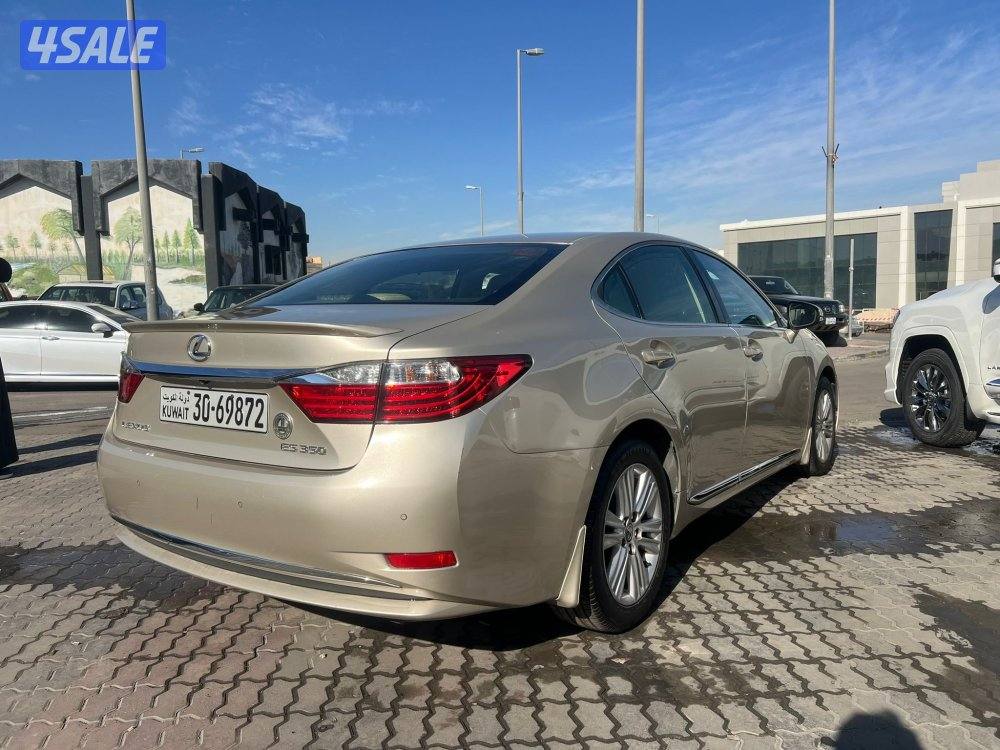 لكزس ES 3501