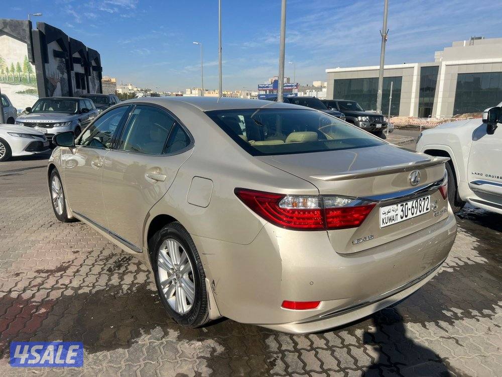 لكزس ES 3503